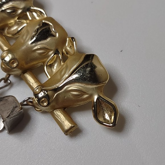 Vintage Gold Tone 3 Cows With Bells Brooch - Picture 3 of 13